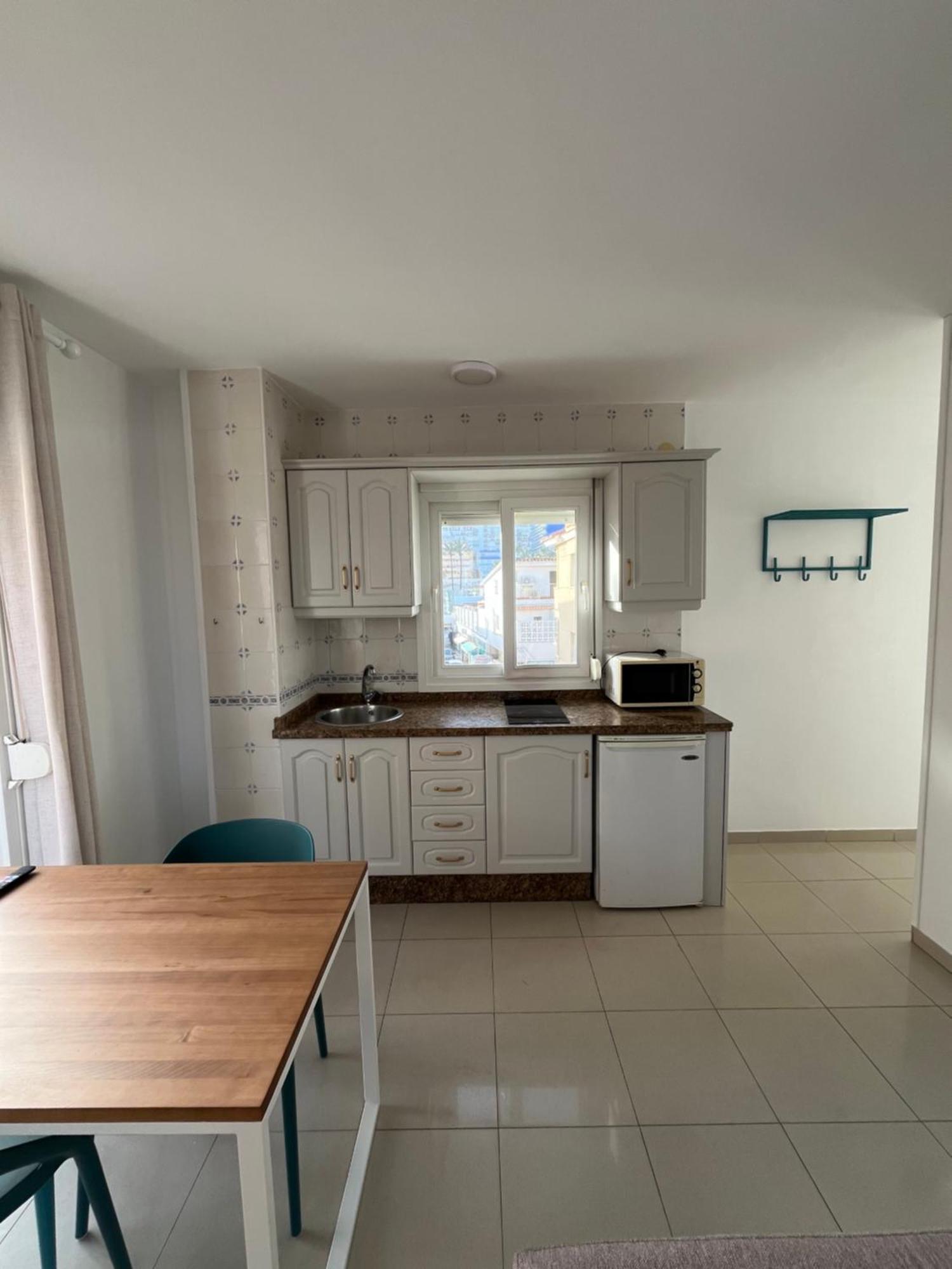 Apartamentos La Proa Торремолинос Экстерьер фото