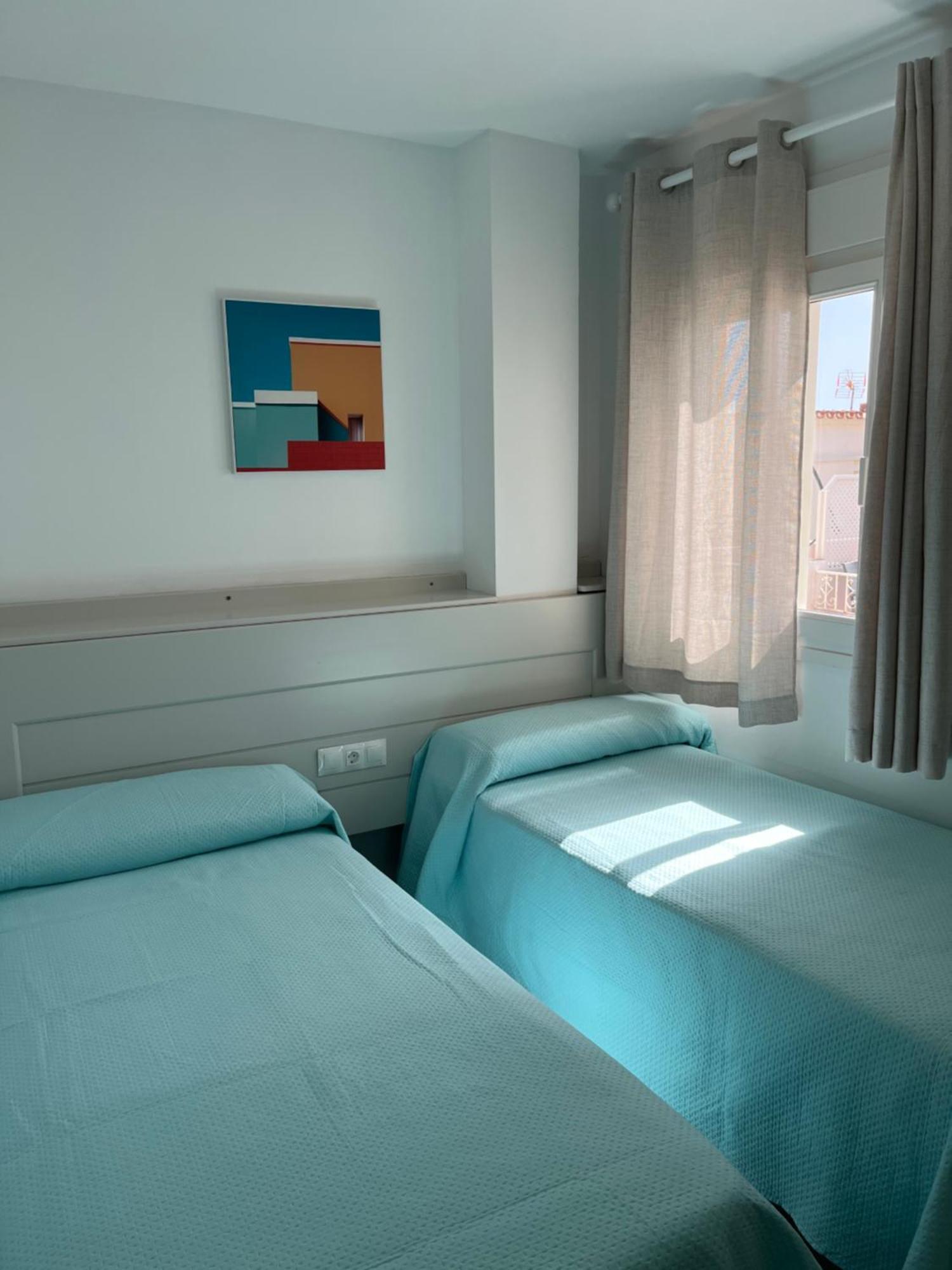 Apartamentos La Proa Торремолинос Экстерьер фото