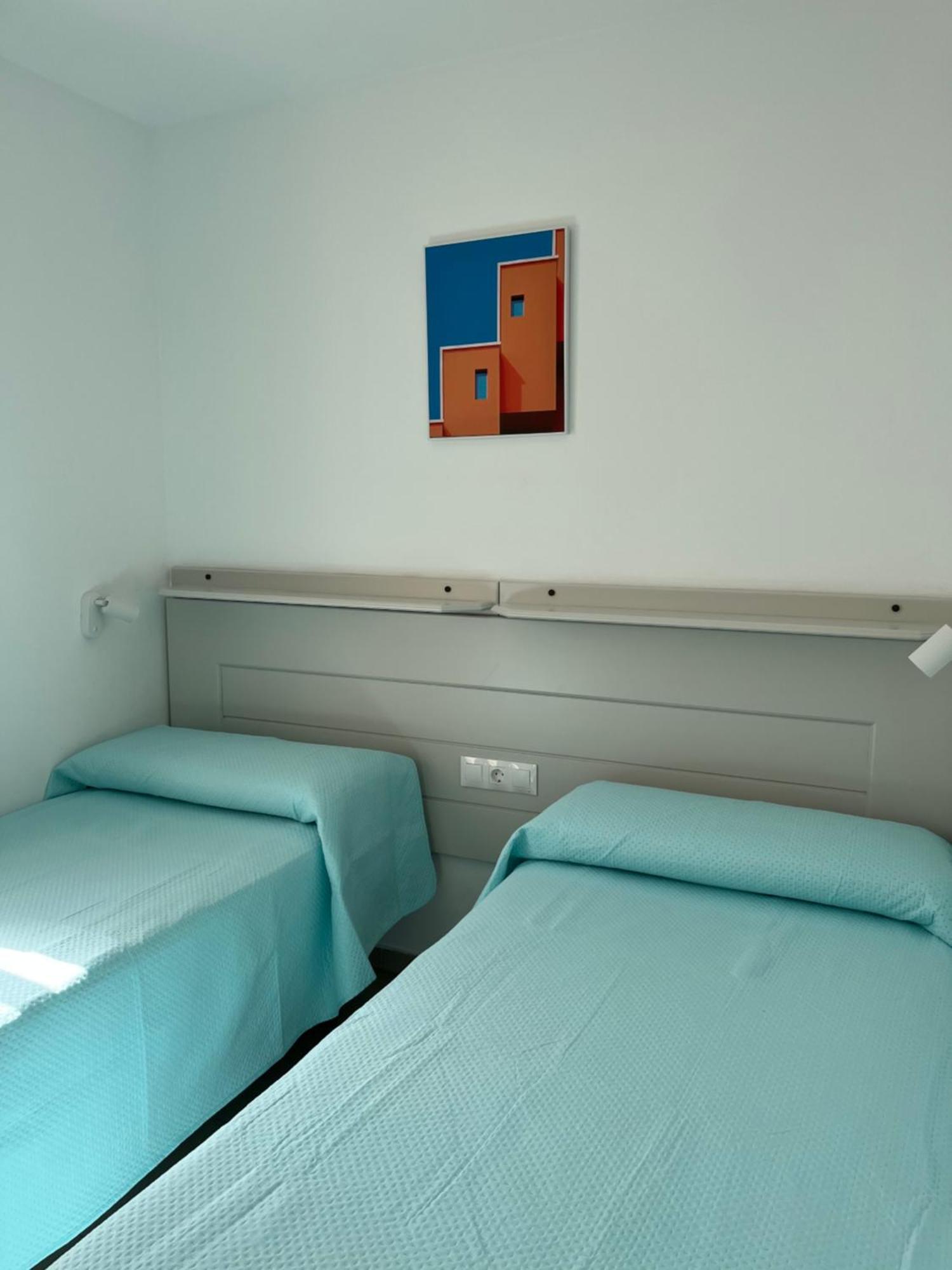 Apartamentos La Proa Торремолинос Экстерьер фото